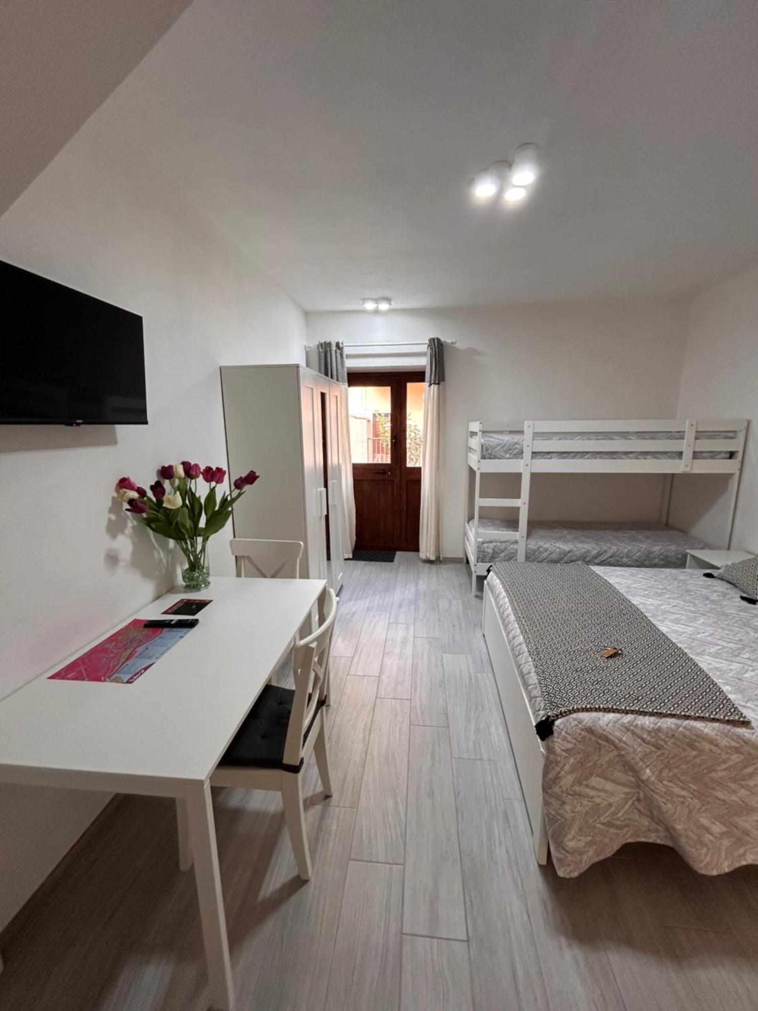 Casa Peppina Apartment Sant'Antioco Exterior photo